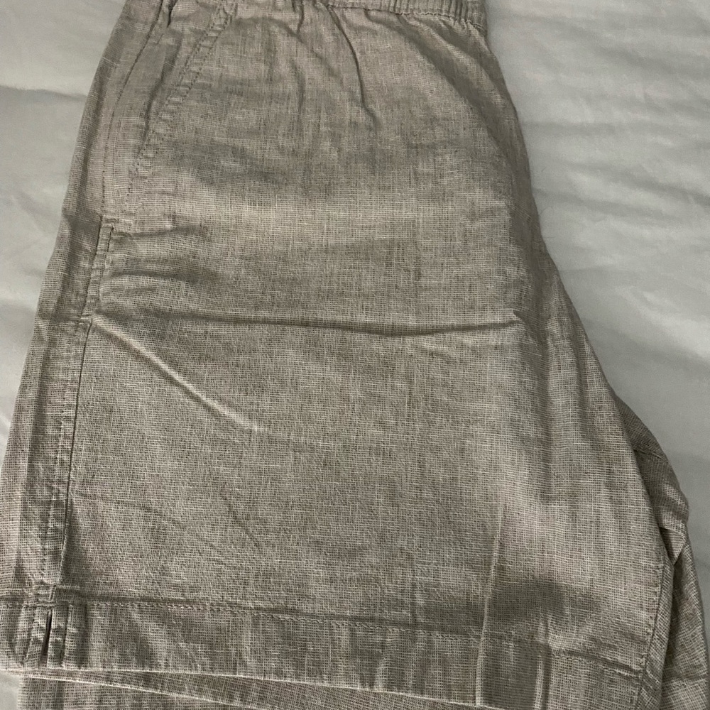 Shorts - Picture 2 of 2